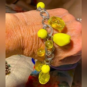 SALE 3/$15 Funky mid century charm bracelet,silver,lucite yellow geo beads